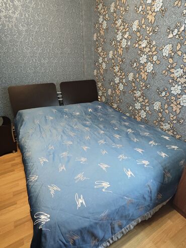 hava dosekleri: İşlənmiş, İkinəfərlik çarpayı, Bazasız, Matras ilə, Siyirməsiz, Azərbaycan
