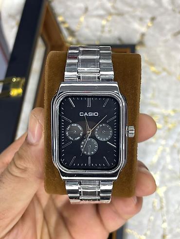 saat qutusu: CASIO kişi saatı – düzbucaqlı korpuslu, klassik-minimalist dizayn — 1