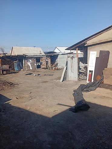 Продажа коттеджей и домов: Продаётся частный дом с большим двором и хозяйственными постройками — 4