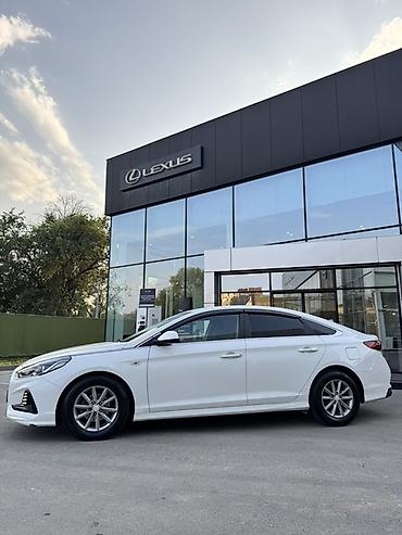 kyrgyzstan: Hyundai Sonata: 2017 г., 2 л, Автомат, Бензин, Седан — 7