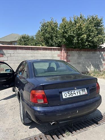 Audi A4: 1995 г., 1.8 л, Автомат, Бензин, Седан — 4