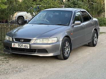купить запчасти опель омега б: Honda Accord: 2001 г., 1.8 л, Автомат, Бензин, Седан