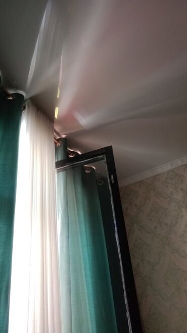 Долгосрочная аренда комнат: Сдается с подселением.1ком с балконом со всеми удобствами) за 18000с+ — 9