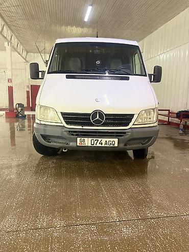 e klass: Грузовой фургон Mercedes‑Benz Sprinter (кузов фургон, короткая база) — 7