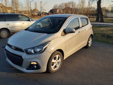 авто аристо: Chevrolet Spark: 2017 г., 1 л, Вариатор, Бензин, Хэтчбэк