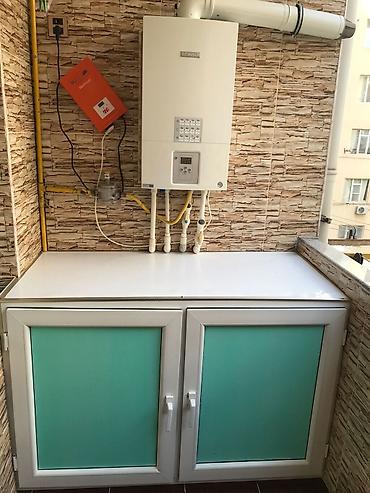 Otaqların satışı: 3 otaqlı mənzil – interyer və mebel ilə - Yataq otağı: geniş pəncərə — 7
