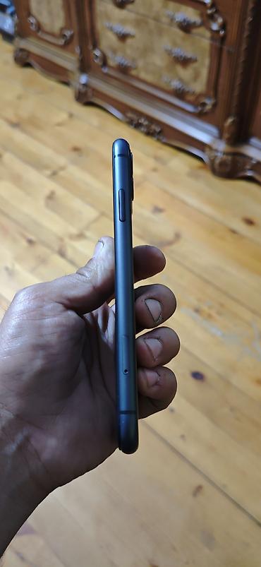 iphone 11 kac manat: IPhone 11, 128 GB, Black Titanium, Simsiz şarj, Face ID — 9