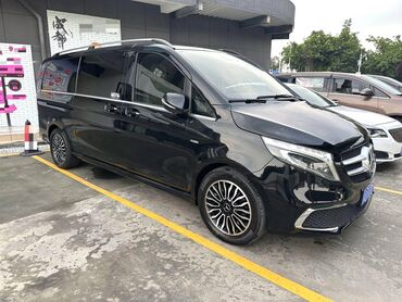 Транспорт: Mercedes-Benz V-Class: 2018 г., 2 л, Автоматические, Бензин, Минивэн