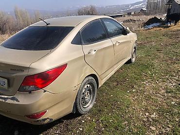 куплю солярис: Hyundai Solaris: 2014 г., 1.6 л, Механика, Бензин, Седан — 4