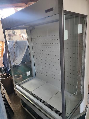 молочный холодильник: Продаю два витринных холодильника б/у.Оба рабочие. Белый — 2
