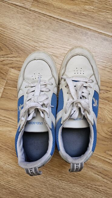 Другие товары для детей: Продаю детскую обувь б/у 33-34 размеры at lalafo.kg — 3 Другие товары для детей: Продаю детскую обувь б/у 33-34 размеры — 3