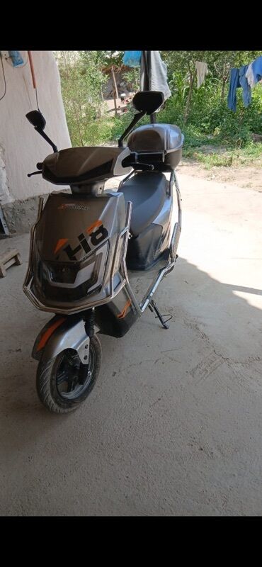 купить электромотоцикл в бишкеке: Электроскутер (модель на декали: li8) - Городской электроскутер с