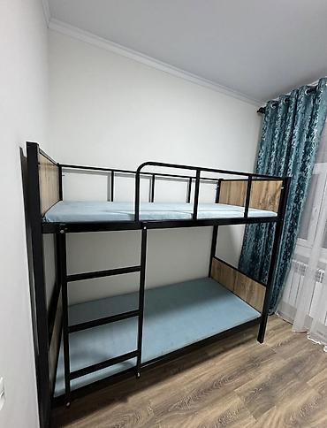 bunk bed: Двухъярусная металлическая кровать - Прочная сварная рама из — 1