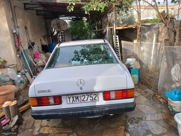Mercedes-Benz: ΑΓΓΕΛΙΚΗ