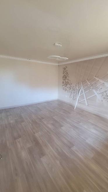 Продажа коттеджей и домов: 🏡 Продаётся просторный дом в районе Восток-5 📐 Площадь дома: 150 м² 🌿 — 3