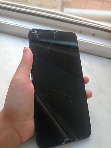 galaxy a5: Samsung Galaxy A10, rəng - Mavi, Qırıq — 2