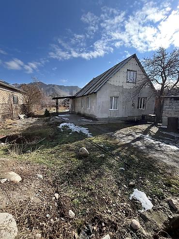 Недвижимость: 🏡 Продаётся дом в престижном районе Беш-Кунгей Дом расположен на — 3