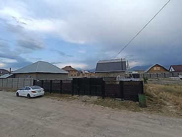 нижний норус: 🏡 Продаётся 2-этажный дом в Ак Ордо-3! 📍 Район: Ак Ордо-3 ✅ Дом из — 1