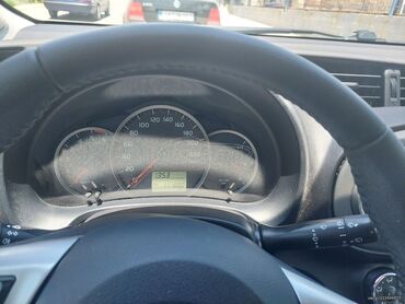 Toyota: Toyota Yaris: 1.4 l. | 2014 έ. Χάτσμπακ — 17