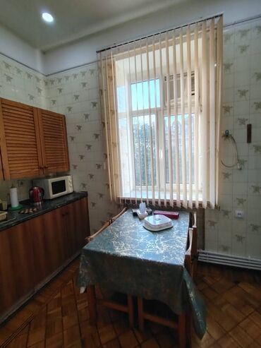 Mənzil kirayələyirəm: 2 otaqlı, 90 kv. m -da lalafo.az — 7 Mənzil kirayələyirəm: 2 otaqlı, 90 kv. m — 7