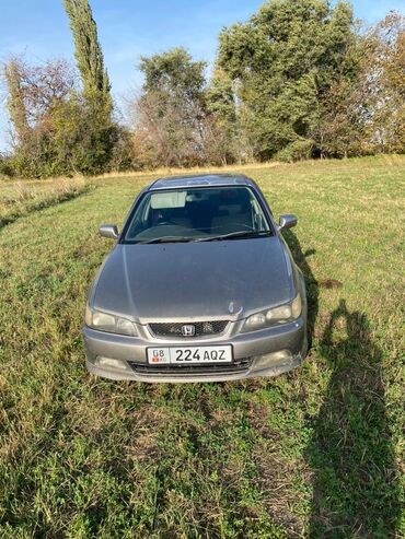 урулган машына: Honda Accord: 2000 г., 2 л, Автомат, Бензин, Седан