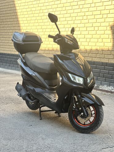 кофра для скутера: Скутер M8, 150 куб. см, Бензин, Колдонулган