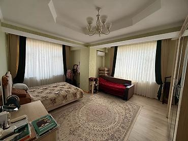 2 8: 2 комнаты, 90 м², ул. Ахунбаева / Бакаева Элитка, 4 этаж, Евроремонт — 4
