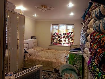 Продажа коттеджей и домов: Продаётся дом на одном участке: 2 отдельных дома + времянка — 2