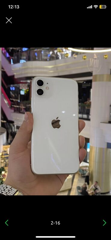 iphone xr корпусе 13: IPhone 11, Б/у, Белый
