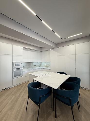 Продажа квартир: 3 комнаты, 132 м², Элитка, 8 этаж, Дизайнерский ремонт — 2