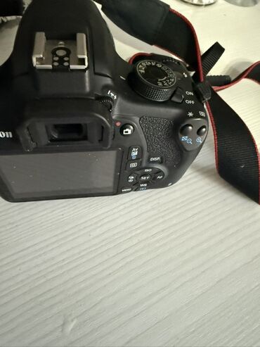 камеры для дома: Фотоаппарат Canon EOS 1200D с объективом Canon EFS 18-55mm. Удобная и