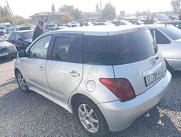 bis vip: Toyota Ist: 2002 г., 1.3 л, Автомат, Бензин, Хэтчбэк — 5