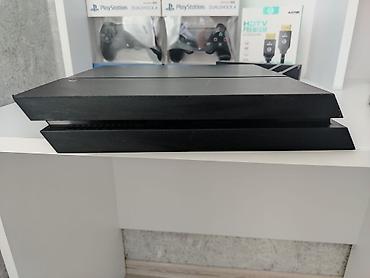 Video oyunlar və konsollar: Sony PlayStation 4 oyun konsolu - Rəng: qara - Korpus: standart PS4 — 1