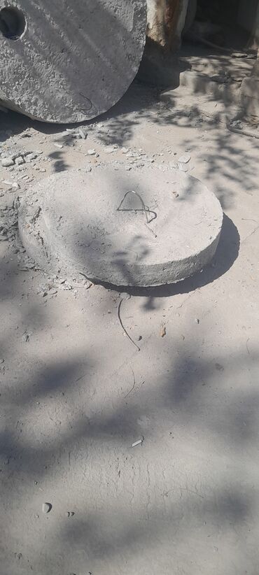 Железобетонные (ЖБИ) кольца для септика: Железобетонное (ЖБИ) кольцо для септика Размер: 110 x 90 x 8 см, Бесплатная установка, Оптом — 4