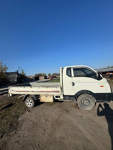 Транспорт: Hyundai Porter II — компактный городский бортовой грузовик - Тип — 3