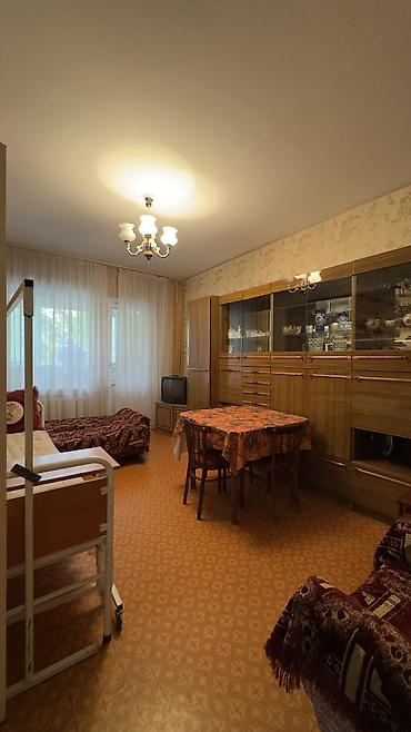 квартира церковь: 2 комнаты, 52 м², 12 мкр 106 серия, 3 этаж, Старый ремонт — 6