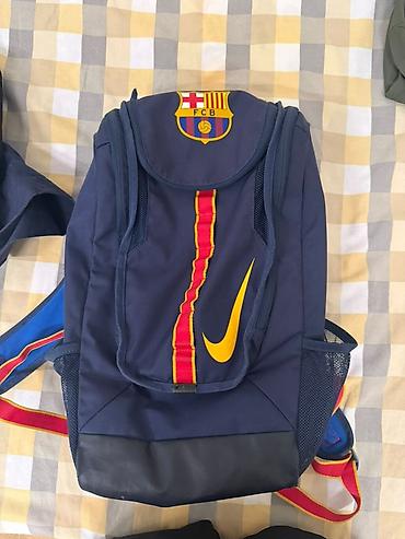 спорт кийимдер: Срочно продаю косяков нет Рюкзак Nike x FC Barcelona (FCB) - Цвет — 1