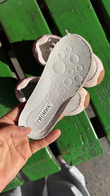 vans knu: Легкие,удобные кроссовки от фирмы Гномик Размер:23/24 Цена:500с в — 3