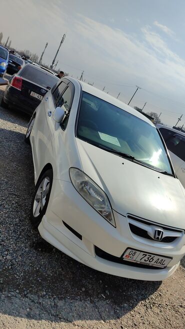 домик на колесо: Honda Edix: 2004 г., 2 л, Автомат, Бензин, Минивэн