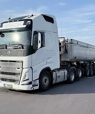 Тягачи: Тягач, Volvo, Самосвал — 2