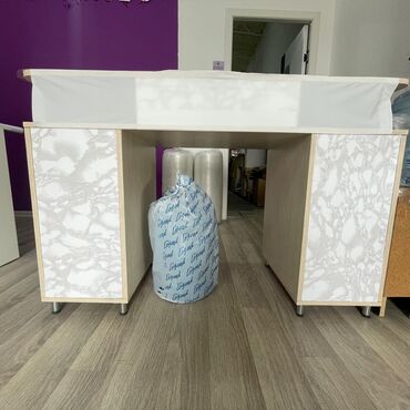 Письменные столы: Письменный стол, Б/у — 8