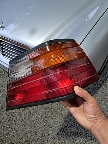 w124 arka stop: Məhsul: Mercedes-Benz arxa fənər komplekti (sağ və sol tərəf) — 3