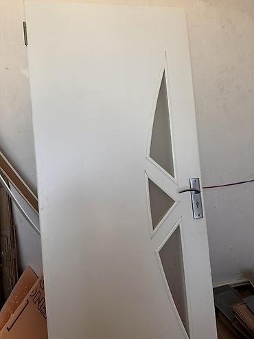 seyf qapi bezekleri: Ağ rəngli otaq qapısı - Material: taxta əsaslı panel (hamar səth) — 1
