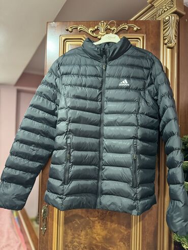 Куртки: Куртка в отличном состоянии размер 52-54 цена окончательная