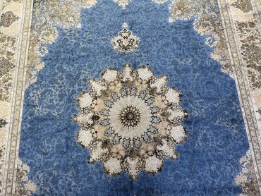 Ковры и паласы: Ковер Новый, Антиквариат, 400 * 300, Шелк, Узбекистан, Безналичная/наличная оплата at lalafo.kg — 2 Ковры и паласы: Ковер Новый, Антиквариат, 400 * 300, Шелк, Узбекистан, Безналичная/наличная оплата — 2