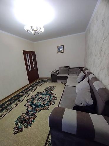 bishkek flats: 3 комнаты, 80 м², 5 мкр 106 серия, 1 этаж — 8