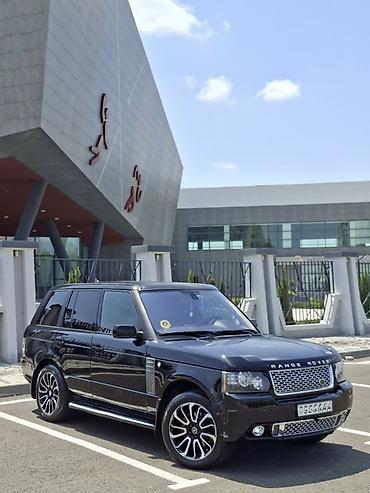 mersedes es klas: Land Rover Range Rover: 4.4 l | 2024 il 285637 km Ofrouder/SUV — 7