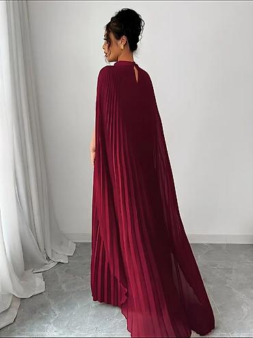 Şəxsi əşyalar: Bordo rəngli, plissé detallı maxi ziyafət donu - Model: qolsuz — 4