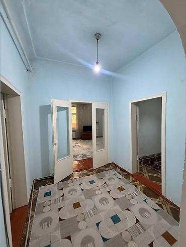 Продажа коттеджей и домов: 🏡 Продаётся просторный дом 📍 Район Ош базар Срочная продажа! • 🛏 — 16