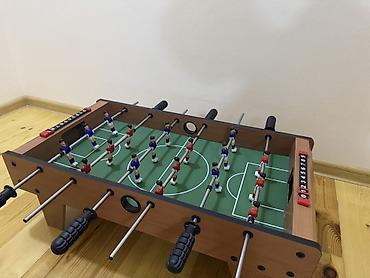 İdman və istirahət: Mini stolüstü futbol (foosball) oyunu - Kompakt ölçülü stolüstü — 3